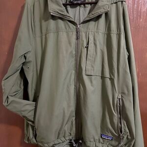 Patagonia Women’s Mountain View Green Jacket XL